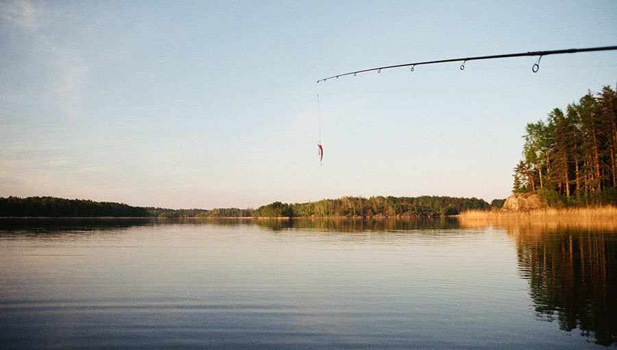 acampar para la pesca de Arisge